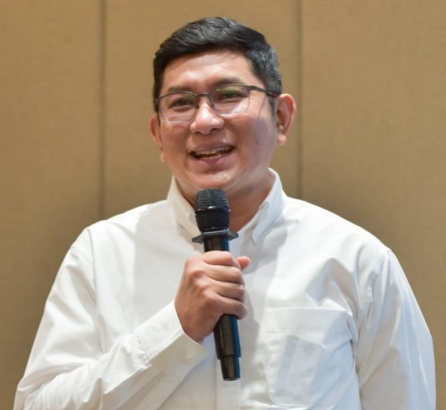 Course Staff Image #1